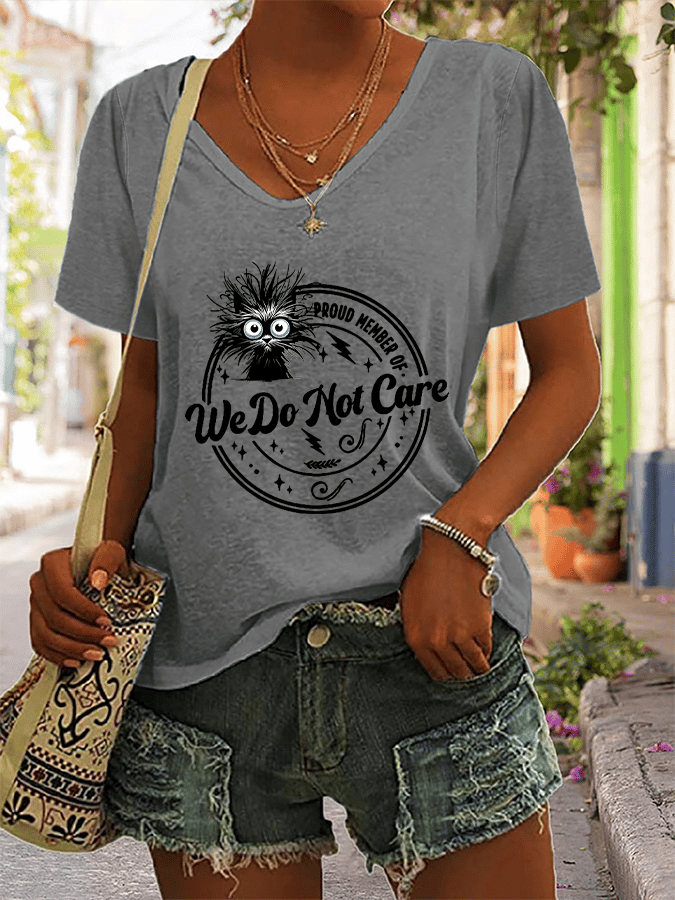 Women's Retro Funny Proud Member Of Club We Do Not Care Menopause Perimenopause Print T-Shirt