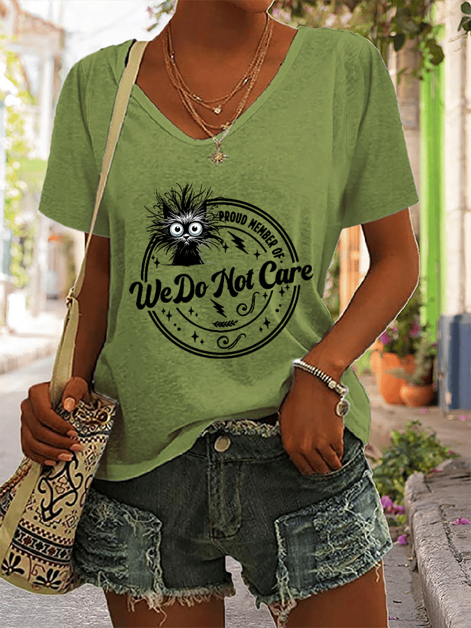 Women's Retro Funny Proud Member Of Club We Do Not Care Menopause Perimenopause Print T-Shirt