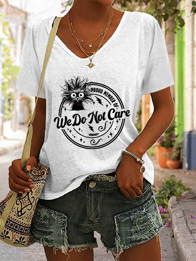 Women's Retro Funny Proud Member Of Club We Do Not Care Menopause Perimenopause Print T-Shirt