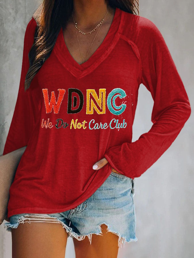 🔥Buy 3 Get 15% Off🔥Women's V-neck Retro Funny Proud Member Of WDNC Club Menopause Perimenopause Print T-Shirt