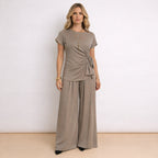 [2026.NOHO] Lea, Completo Con Pantalone Fluido E Maglia Con Fiocco