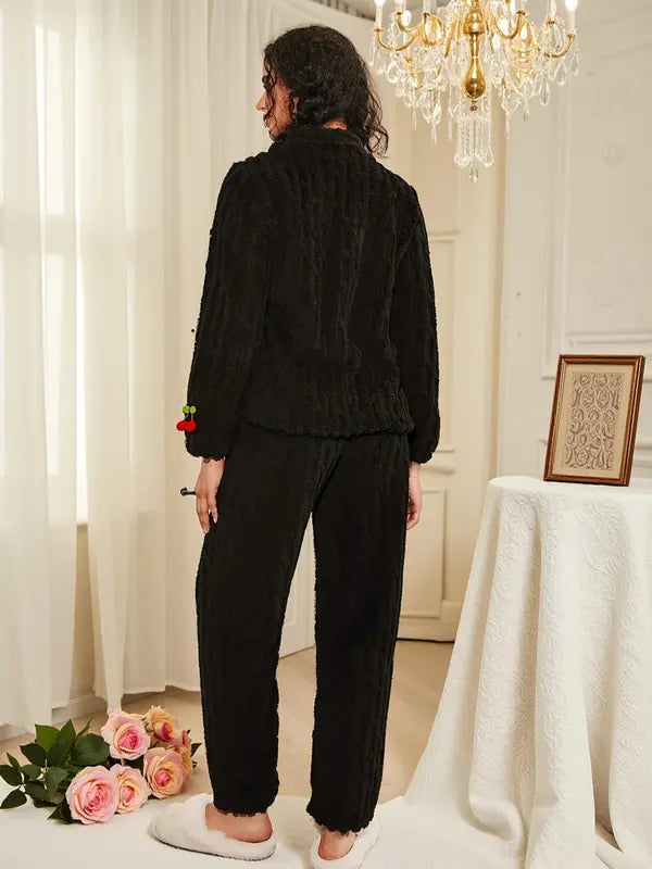 Ensemble de détente doux avec décorations de cerises pour femme, ensemble élégant et décontracté haut à manches longues et pantalon, vêtements de nuit pour femme pour l'automne et l'hiver, pyjama