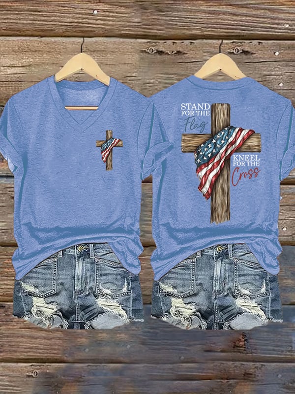 T-shirt casual da donna stampata con scritta "Stand For The Flag Kneel For The Cross"