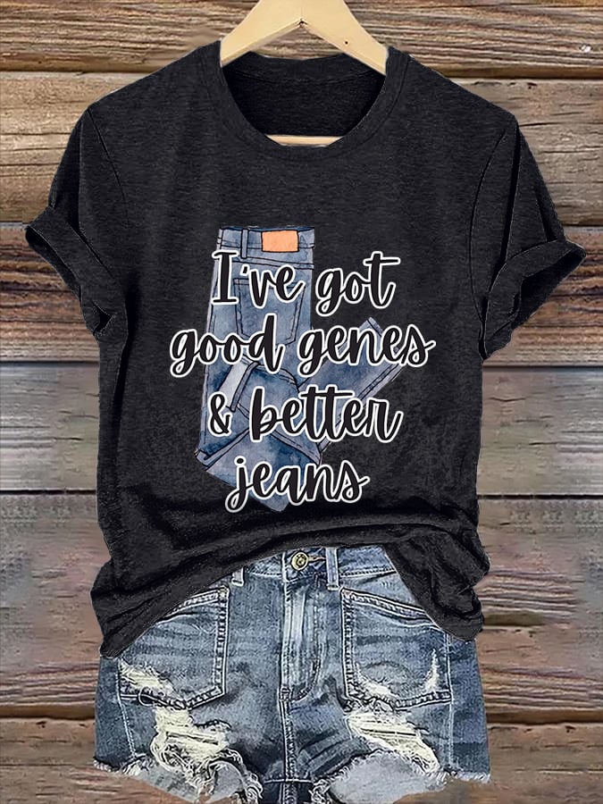 🔥Compra 3 e ottieni il 15% di sconto🔥T-shirt retrò con stampa "I've Got Good Genes & Better Jeans"