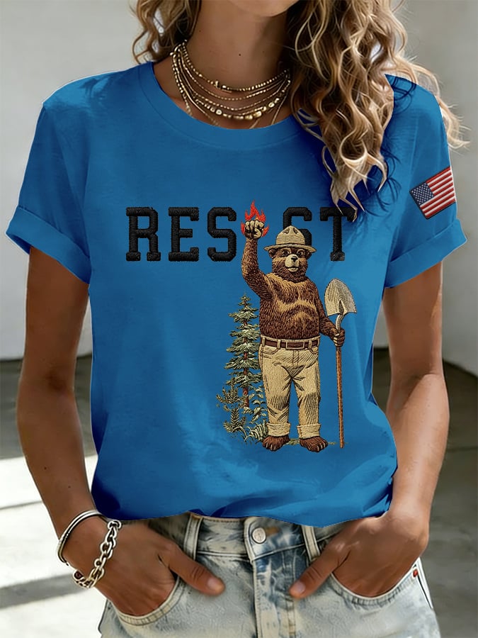 T-shirt stampata Retrò Resist Save The Forest Service