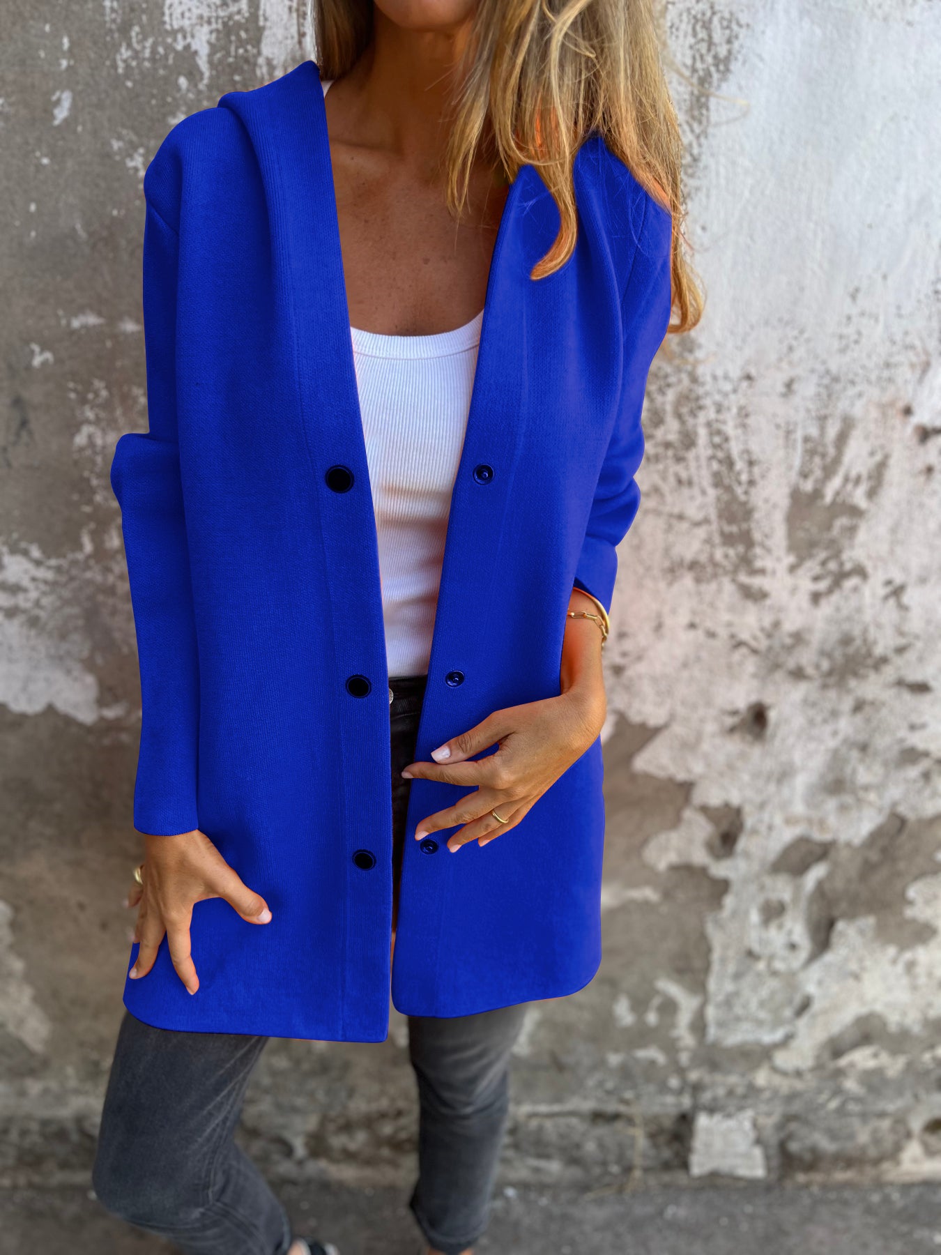 Veste décontractée à capuche et à boutonnage simple