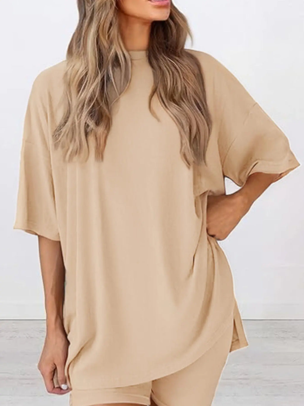 Ensemble T-shirt uni et short moulant pour femme, vêtement de nuit décontracté d'été à col rond, confortable, avec poches, pour l'extérieur