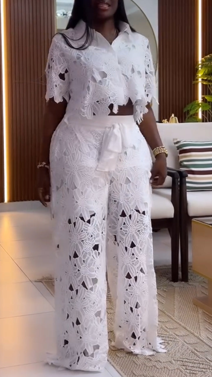 Ensemble décontracté creux haut à revers + pantalon pour femme