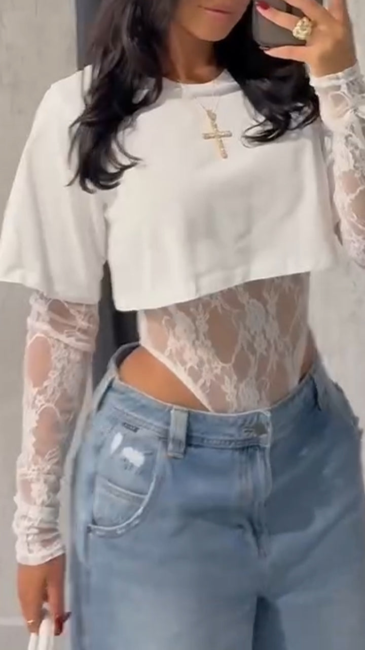 Ensemble deux pièces T-shirt court uni à col rond et combi-pantalon en dentelle pour femme