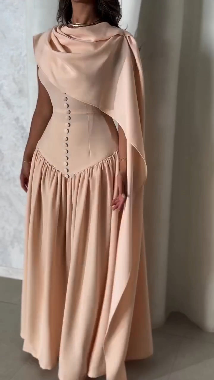 Robe de soirée élégante à col rond, avec châle patchwork et boucle, pour femme.