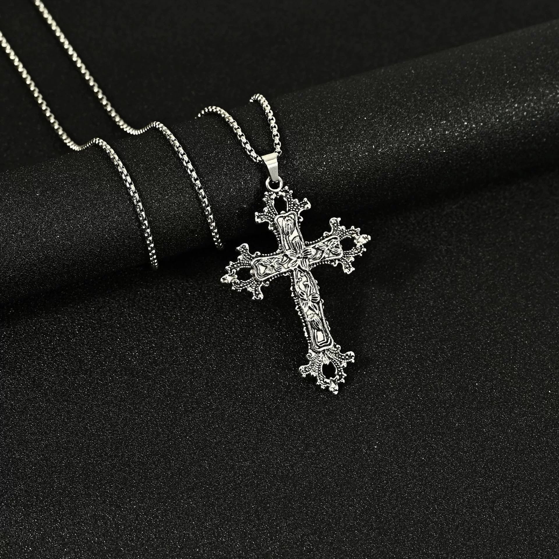 Collier Hip Hop Homme Pendentif Croix en Alliage Style Urbain