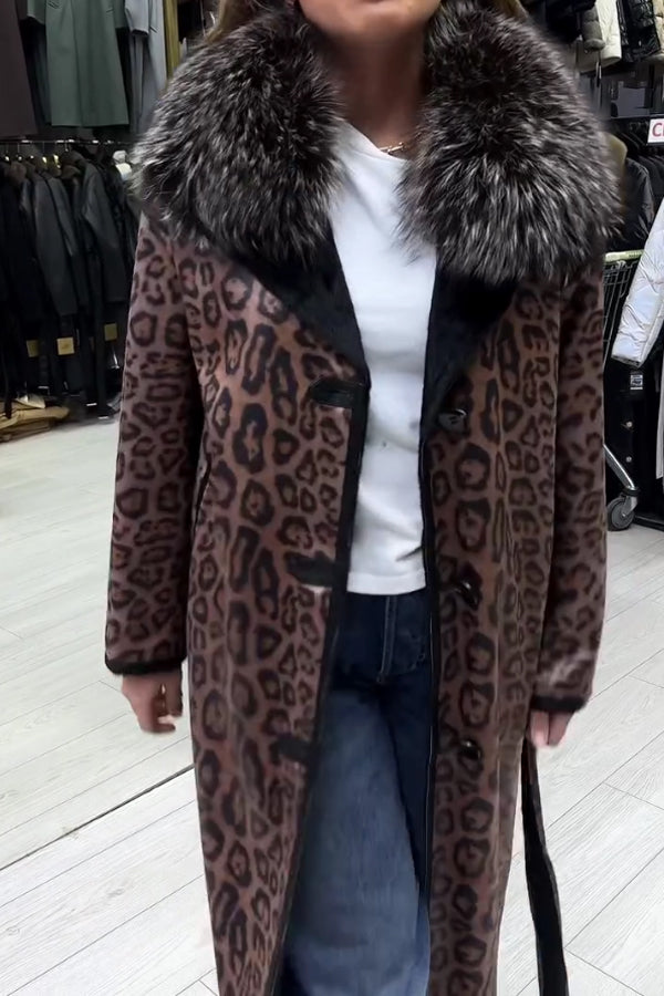 Manteau élégant pour femme en velours avec imprimé léopard, col en fourrure et laçage