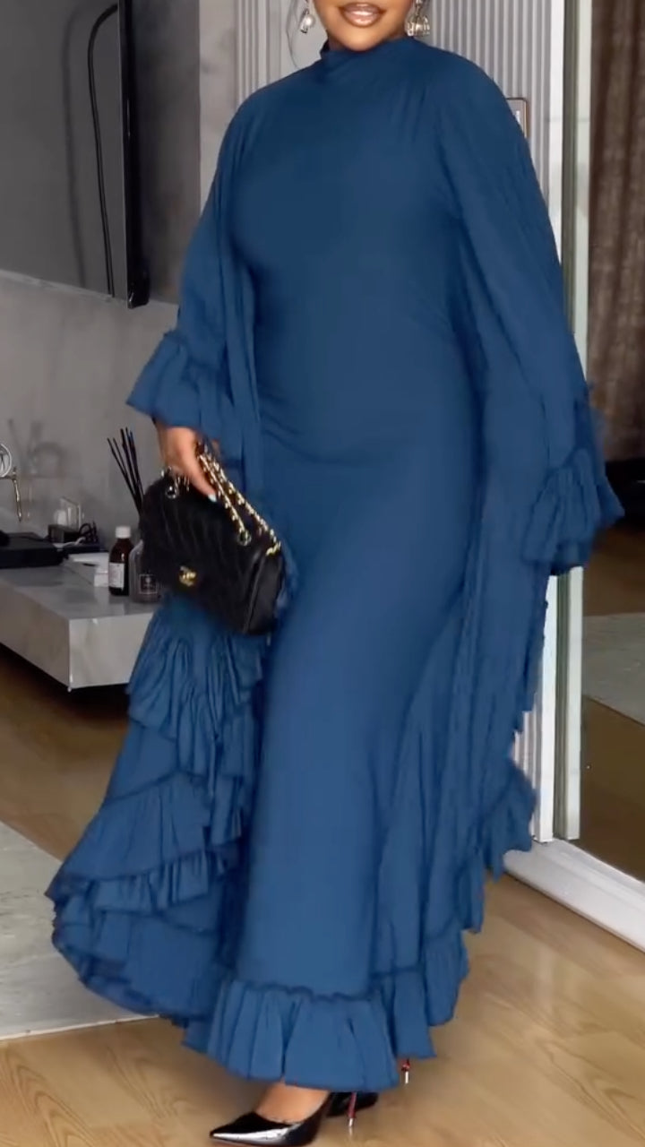 Robe élégante à volants et col rond pour femme