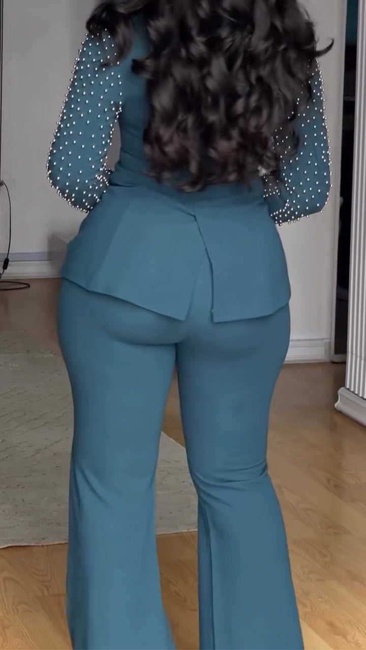Ensemble de costume tailleur femme, veste décolleté en V profond avec clou perle + pantalon, élégant et idéal pour le bureau