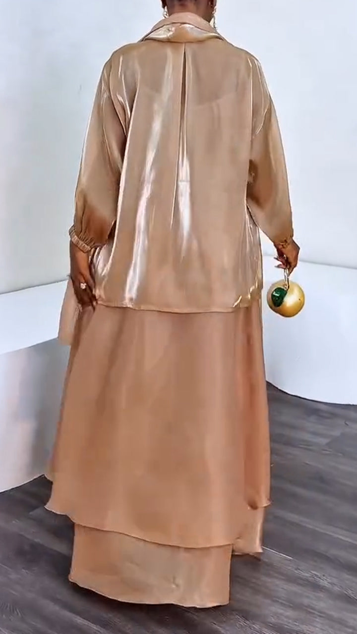 Ensemble élégant pour femme avec robe patchwork et haut brillant