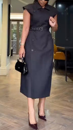 Robe de travail à revers et ceinture pour femme