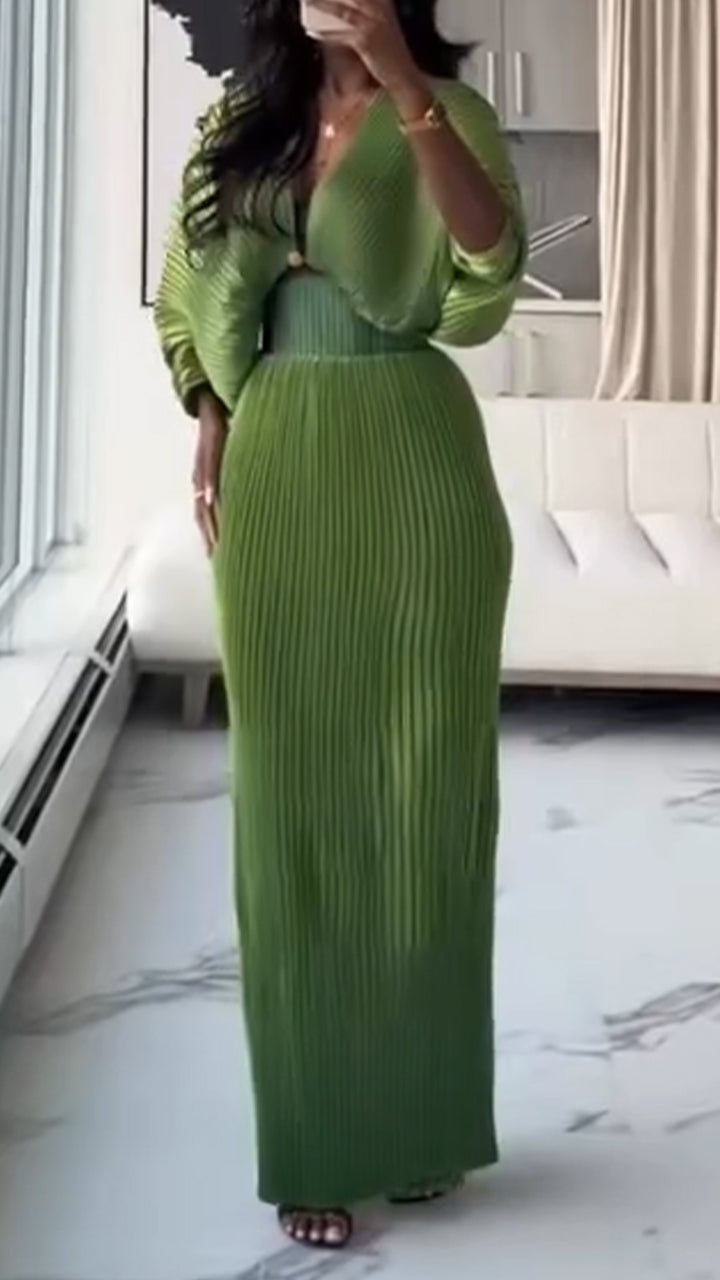Robe Femme Élégante à Col en V Profond, Taille Cintrée et Jupe Panneaux