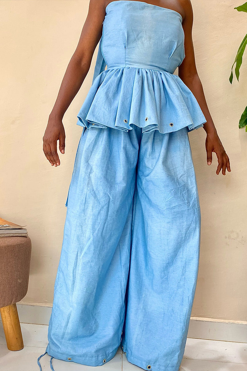 Haut à volants et lien à nouer avec œillets métalliques en mélange de lin léger pour femme ou pantalon ample froncé à la cheville assorti