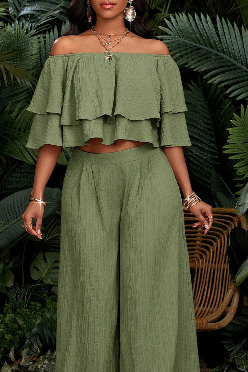 Haut court à épaules dénudées et double volant texturé froissé pour femme ou pantalon palazzo ample et froissé à taille haute et jambes larges