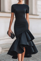 Robe Mi-Longue Femme Noire Col Rond Manches Courtes Taille Fracassée Volants Irréguliers Fendue Sirène