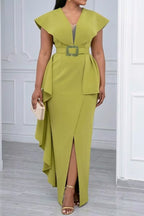 Robe longue vert olive à col cape, ceinture en strass et volants latéraux pour femme