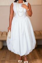 Robe midi bouffante sans manches col rond blanche unie pour femme avec taille cintrée