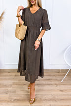 Robe longue décontractée pour femme avec encolure ras-du-cou et découpes en dentelle