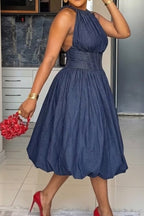 Robe élégante sans manches à col rond et taille cintrée pour femme