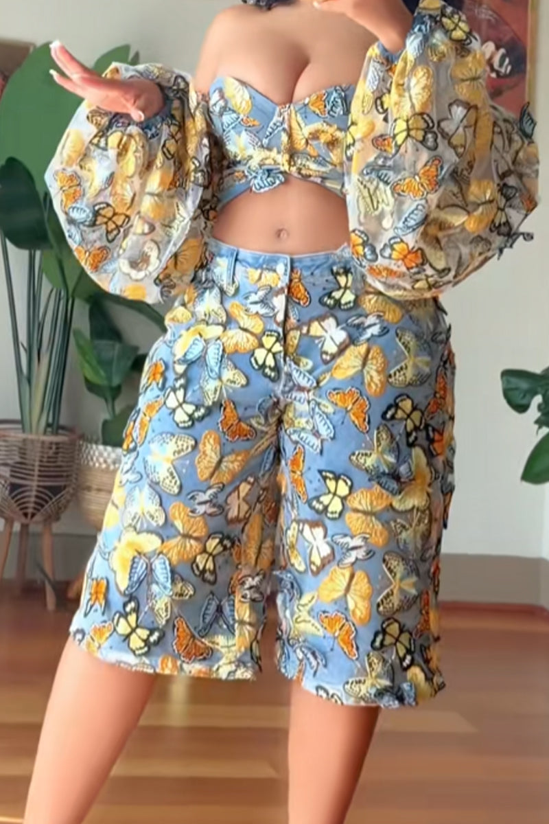 Haut de vacances ample et sexy pour femmes à imprimé papillons OU jean court ample en denim avec motif papillons