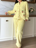 Ensemble de détente doux avec décorations de cerises pour femme, ensemble élégant et décontracté haut à manches longues et pantalon, vêtements de nuit pour femme pour l'automne et l'hiver, pyjama