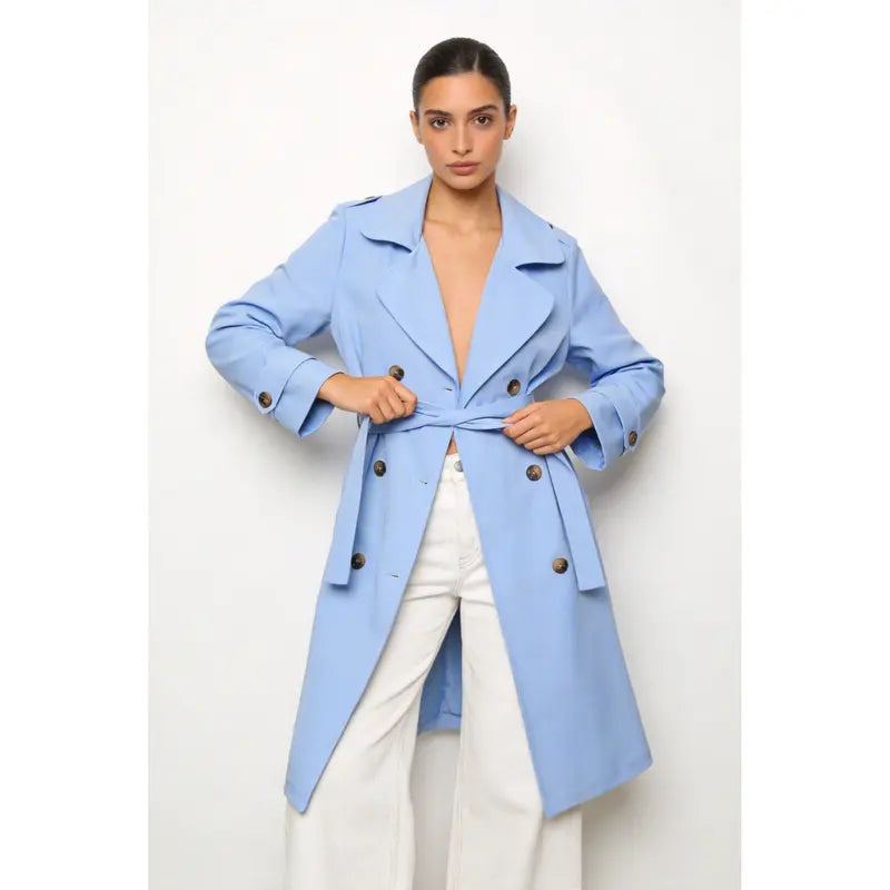 Trench-coat, doublé, à revers, croisé, avec ceinture, poches avant, vêtement féminin confortable, élégant et polyvalent, adapté à toutes les occasions, formelles ou décontractées, particulièrement adapté pour l'automne, l'hiver et le printemps.