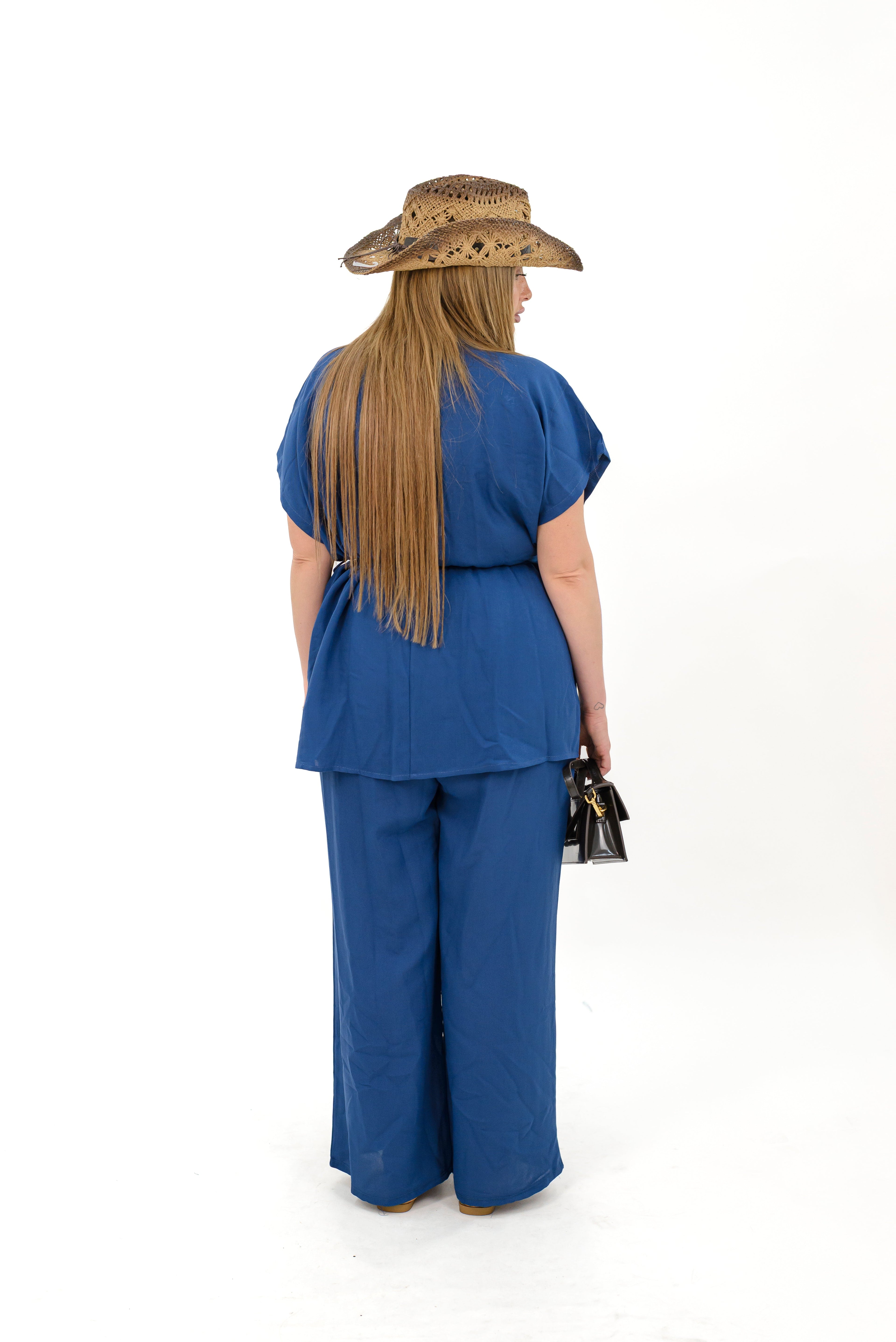 Coordinated Linen Angelica