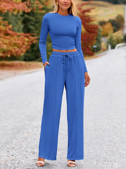 Completo Loungewear Coordinato 2 Pezzi in Maglia a Costine, Top Corto a Maniche Lunghe e Pantaloni a Gamba Larga