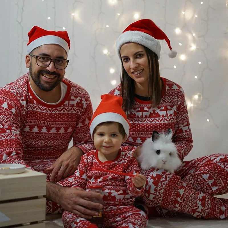 Pyjamas de Noël assortis rouges à manches longues pour toute la famille