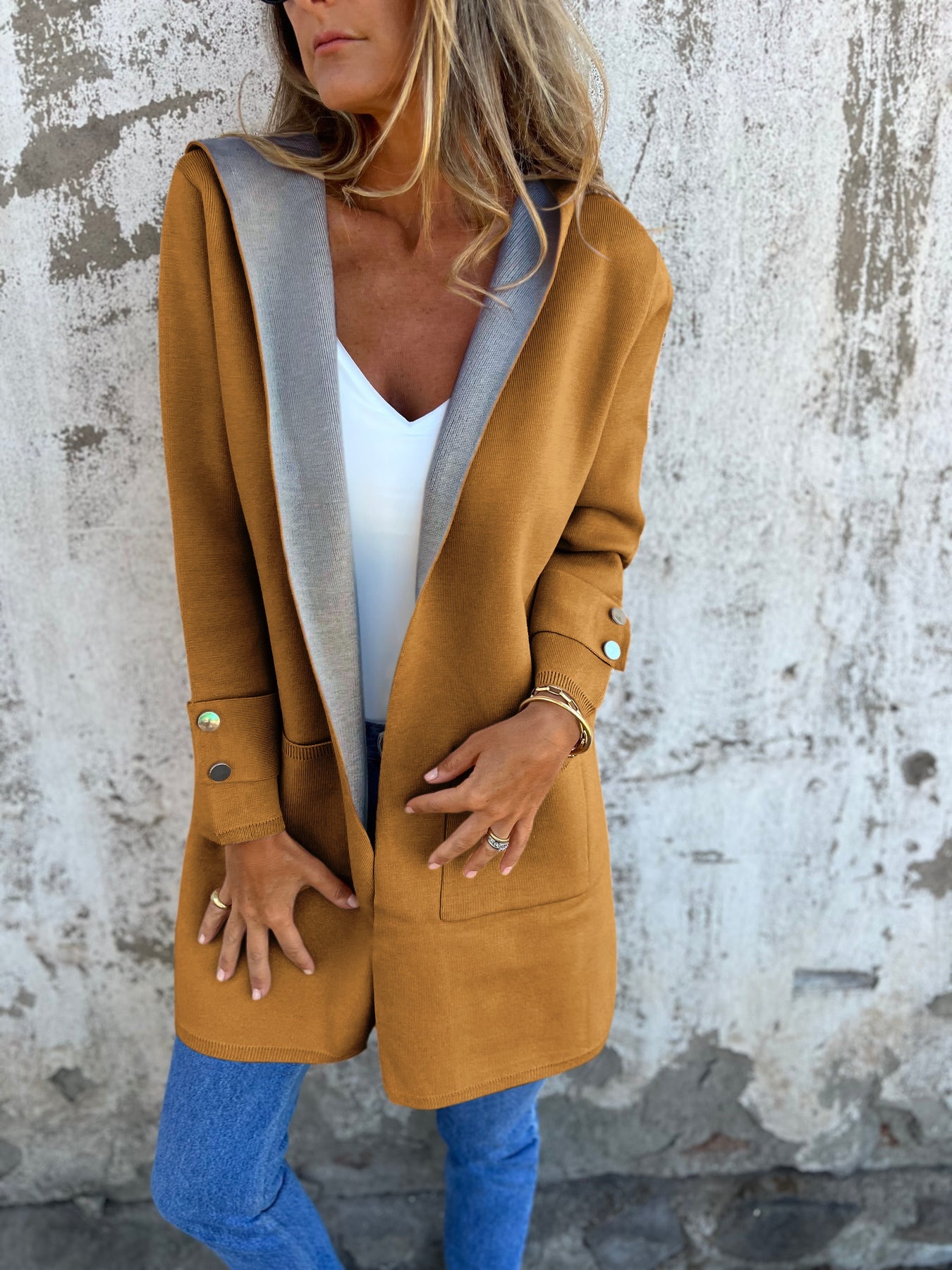 Veste décontractée à capuche et col rond pour femme