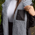 Peignoir de Séchage Imperméable Coupe-Vent, Robe de Changement Doublée Polaire Sherpa Douce, Manteau Veste à Capuche Surdimensionné à Manches Longues pour Enfants, Adultes, Hommes, Femmes, Surf, Plage, Natation, Restez au Sec