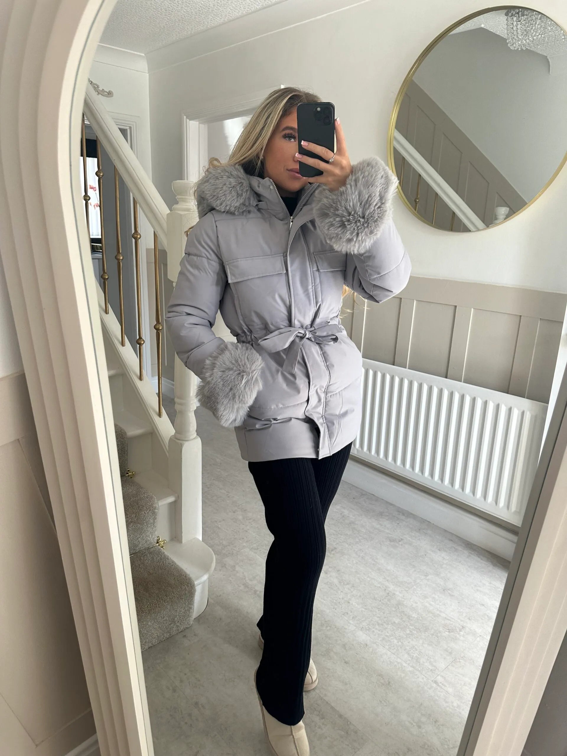 Manteau en fausse fourrure