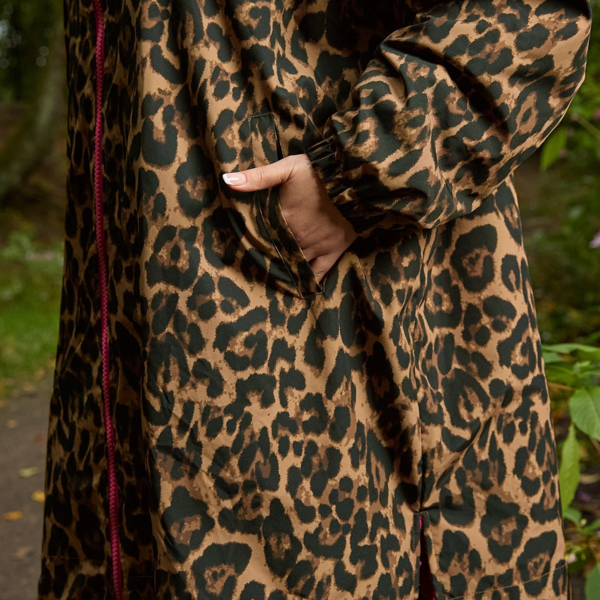 Peignoir de Séchage Imperméable Coupe-Vent, Robe de Changement Doublée Polaire Sherpa Douce, Manteau Veste à Capuche Surdimensionné à Manches Longues pour Enfants, Adultes, Hommes, Femmes, Surf, Plage, Natation, Restez au Sec