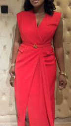 Robe décontractée unie à col en V pour femmes avec du tempérament