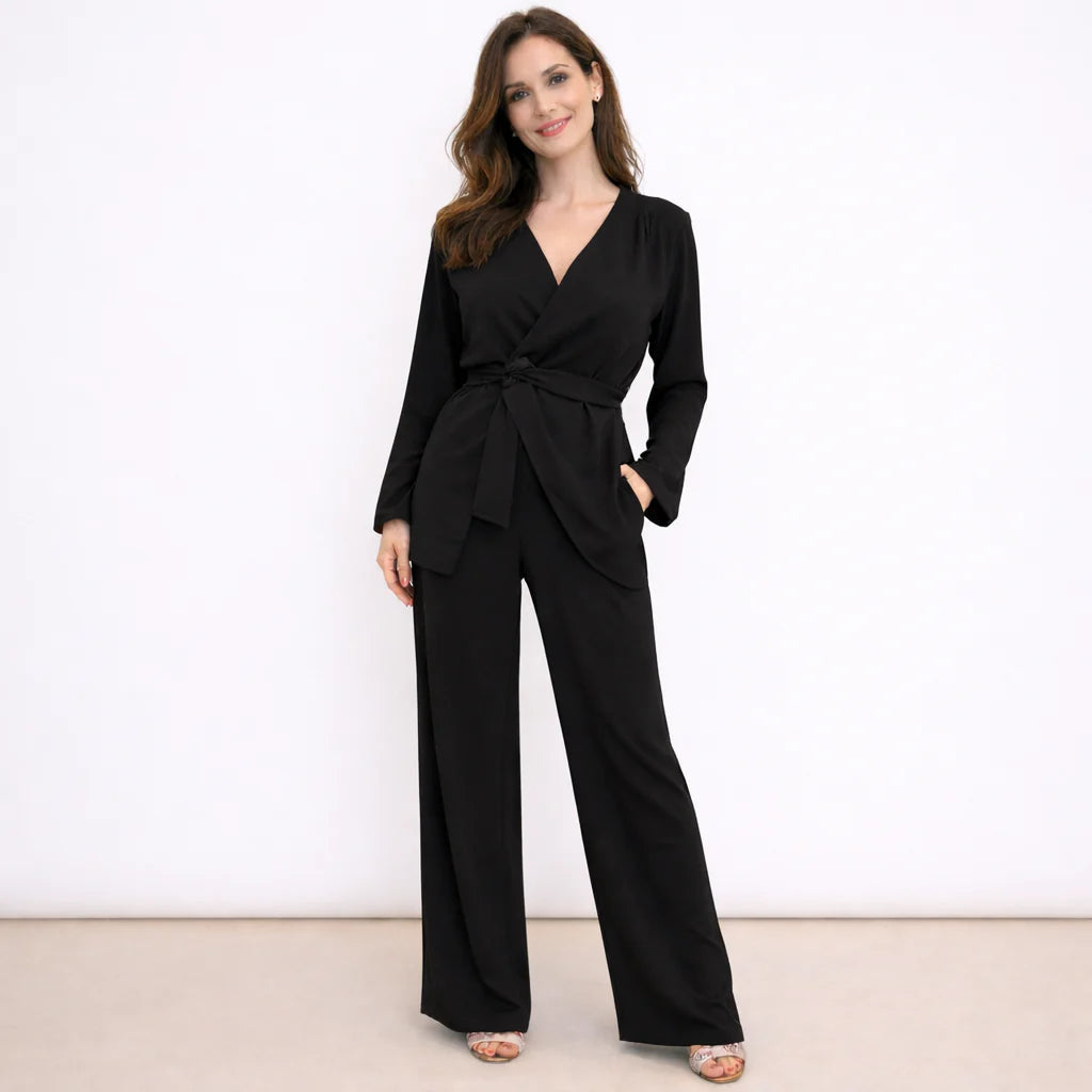 Completo pantalone e maglia incrociata
