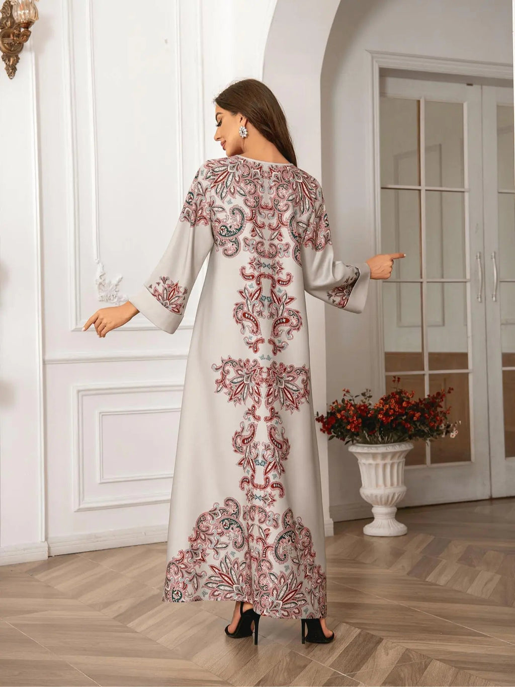 Robe longue bohème élégante pour femmes musulmanes, imprimé intégral, coupe ample, col rond, manches à revers, manches longues, toutes saisons
