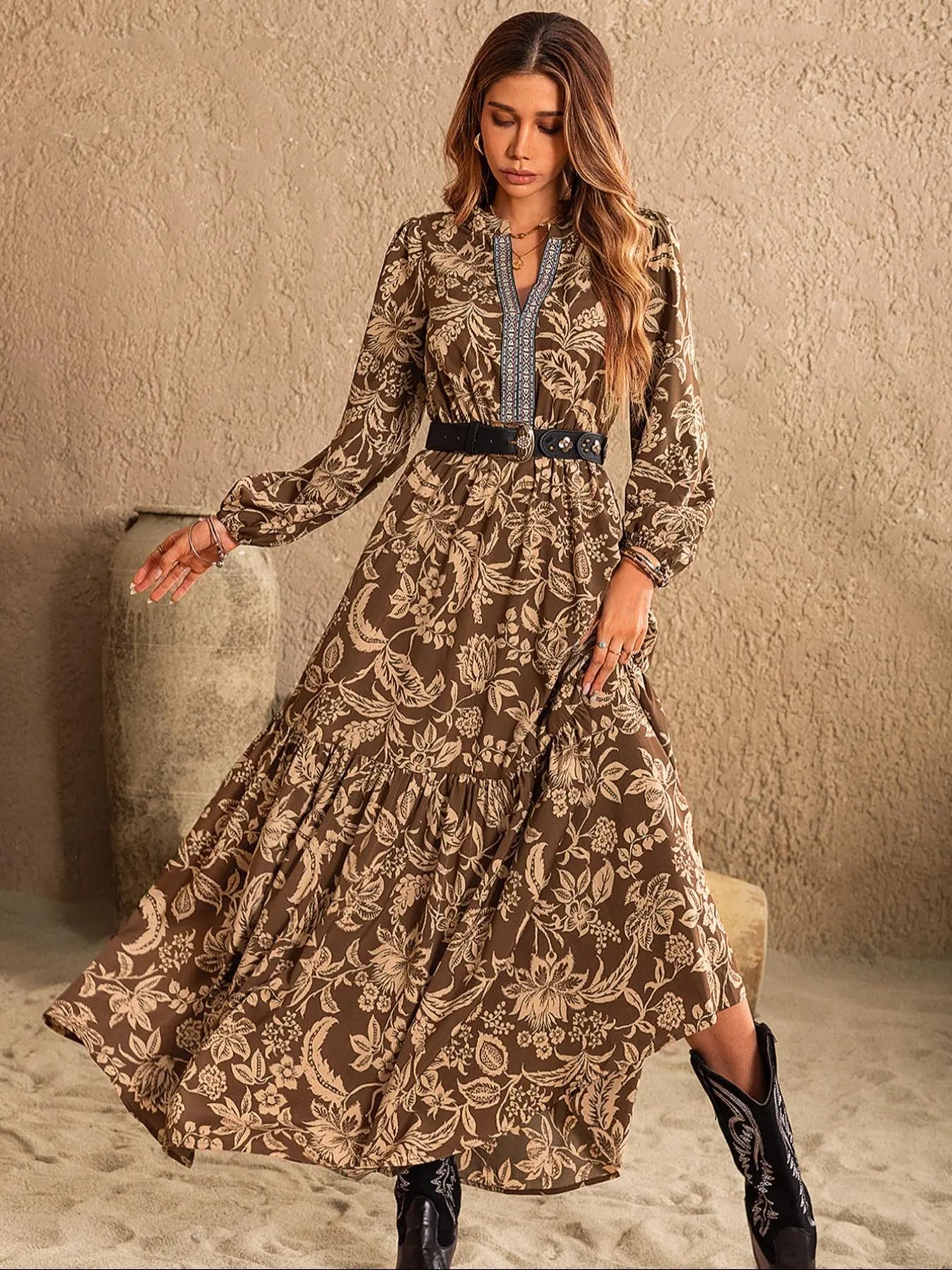 Robe longue vintage trapèze à manches longues d'évêque, col cranté, imprimé floral et bordure brodée, style western pour femme, robes pour femmes