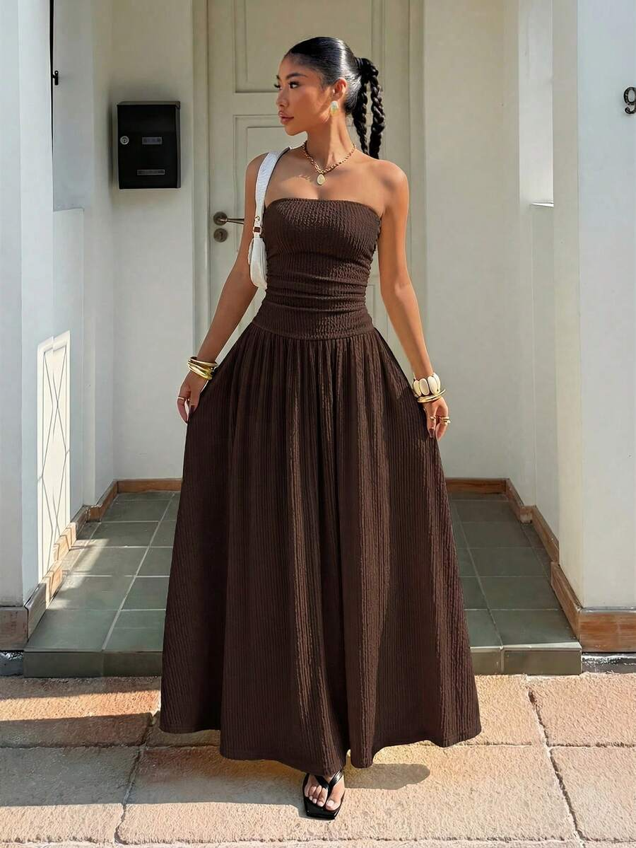 Robe longue d'été élégante sans bretelles pour femme