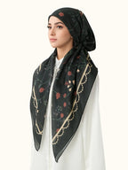 Hijab Foulard en Satin Élégant, Tissu Doux et Respirant, Absorption Facile de la Transpiration, Parfait pour le Quotidien, Conception Ajustée et Élastique, Foulard