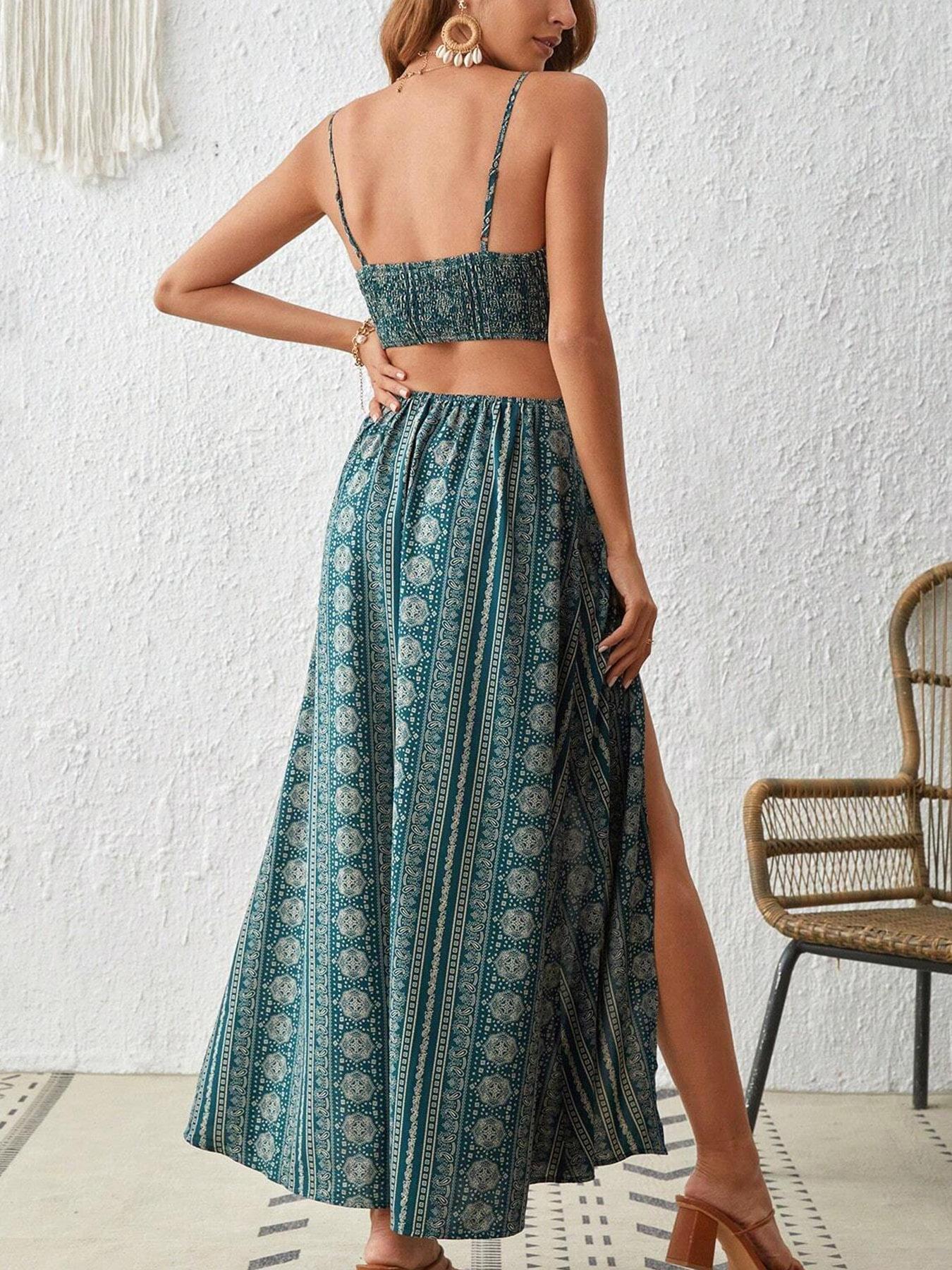 Robe moulante rayée bohème pour femme, fendue aux cuisses, dos nu à bretelles spaghetti, parfaite pour les vacances à la plage et superposer