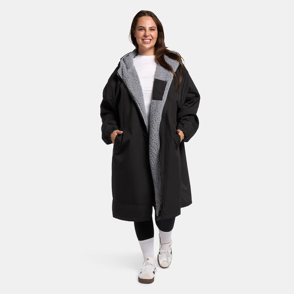Peignoir de Séchage Imperméable Coupe-Vent, Robe de Changement Doublée Polaire Sherpa Douce, Manteau Veste à Capuche Surdimensionné à Manches Longues pour Enfants, Adultes, Hommes, Femmes, Surf, Plage, Natation, Restez au Sec