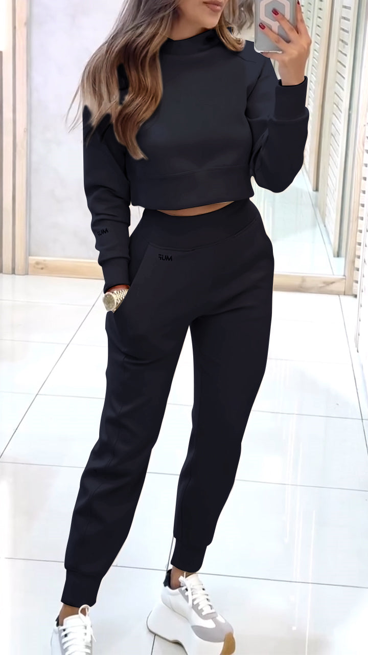 Ensemble pull décontracté pour femme à col montant et manches longues, idéal pour l'automne et l'hiver.