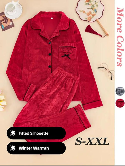 Ensemble de pyjama hivernal élégant pour femme, haut ajusté à manches longues boutonné et pantalon chaud, vêtements d'intérieur confortables pour temps froid