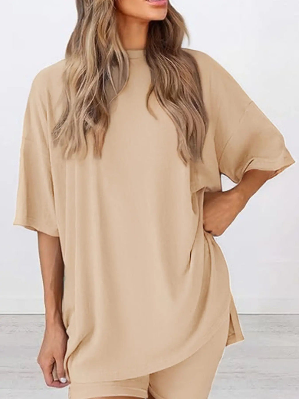 Ensemble T-shirt uni et short moulant pour femme, vêtement de nuit décontracté d'été à col rond, confortable, avec poches, pour l'extérieur