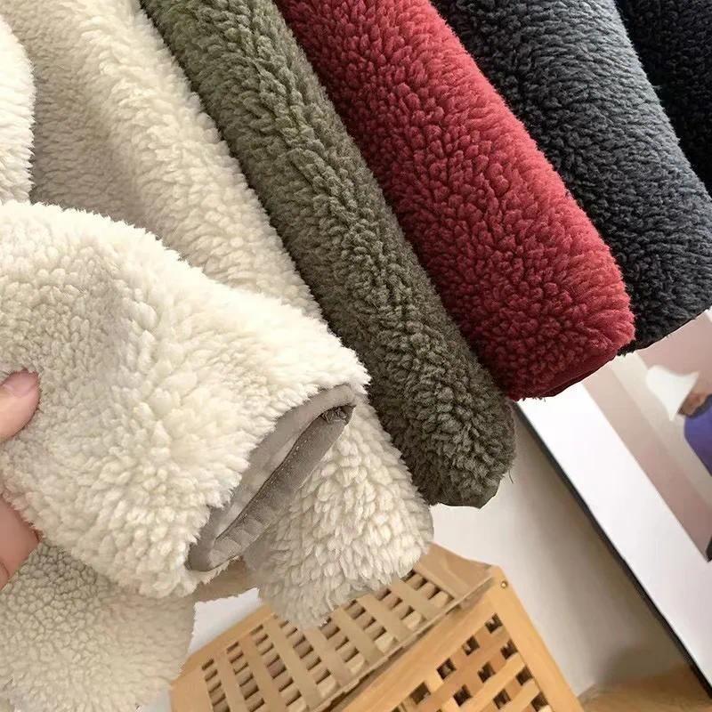 Giacca in peluche agnello alla moda da donna, autunno inverno, nuova giacca da donna comoda e calda con tasche, cerniera, maniche lunghe, vestibilità ampia e collo alto.